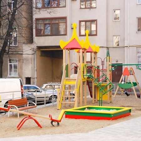 Lounge Apartment Ivano-Frankivsk Exterior photo