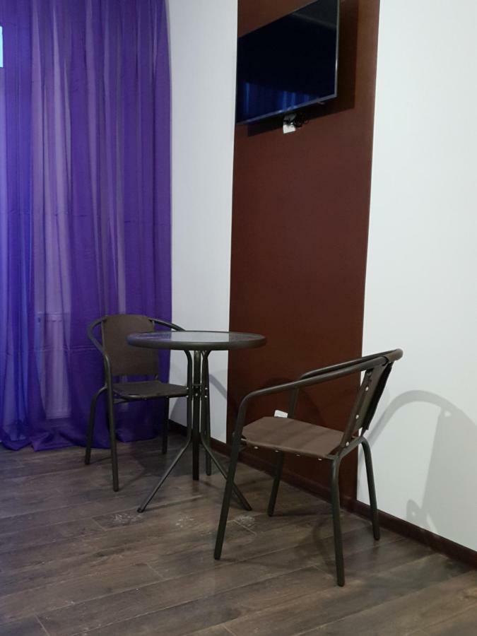 Lounge Apartment Ivano-Frankivsk Exterior photo